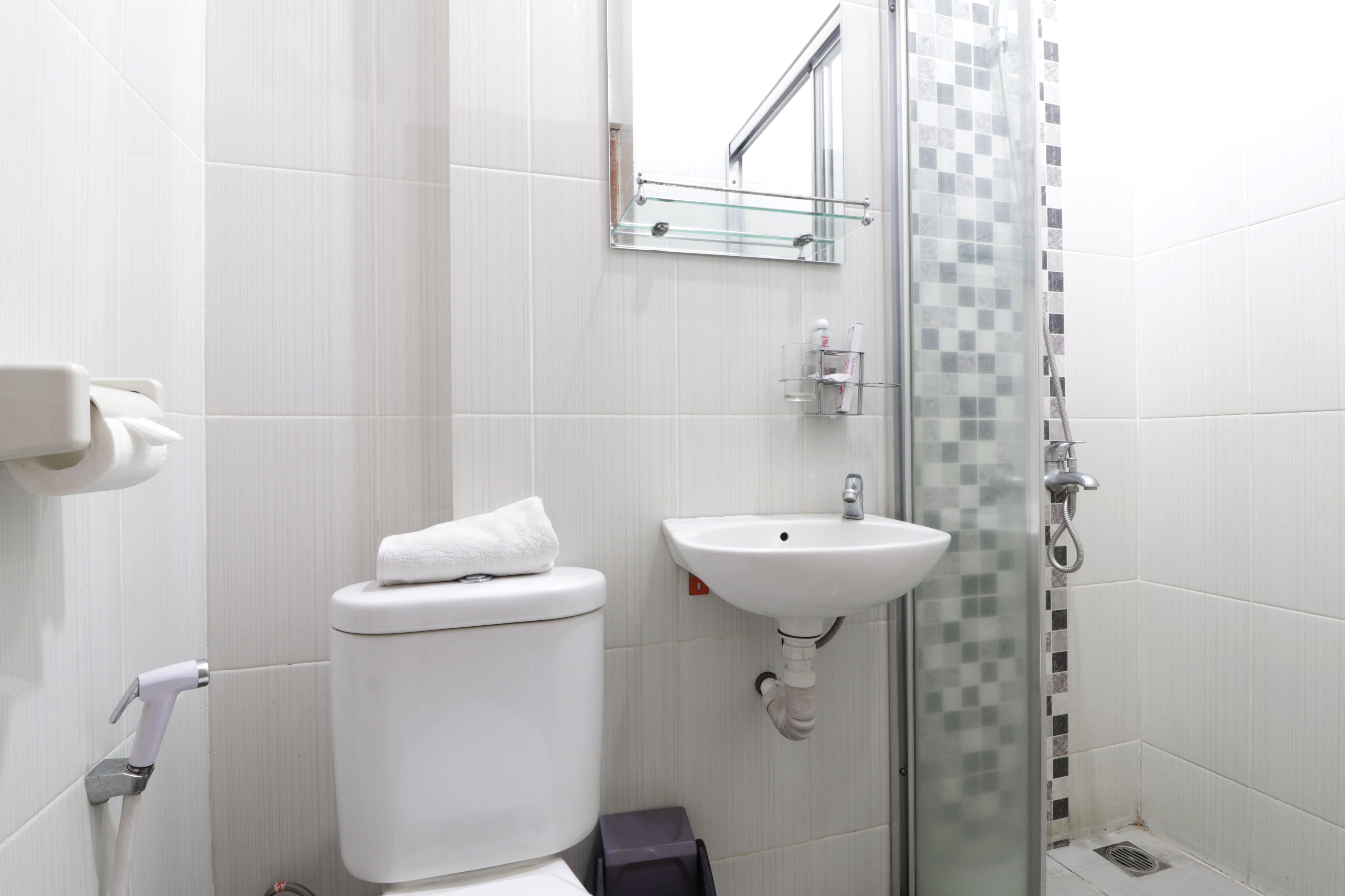 58 Guesthouse Tangerang Pondoklang Buitenkant foto
